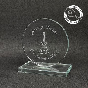 Trofeos de cristal personalizados para premios y celebraciones